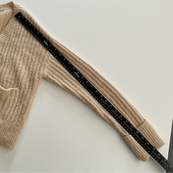 Lovers + Friends Caroline Cardigan Sz S Tan V-Neck Ribbed Grandmacore Slouchy - Picture 8 of 11
